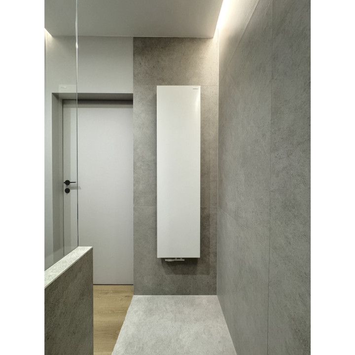 Grzejnik dekoracyjny pionowy Space SP10E 1600x400 biały mat