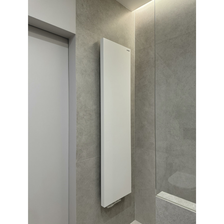 Grzejnik dekoracyjny pionowy Space SP10E 1600x400 biały mat