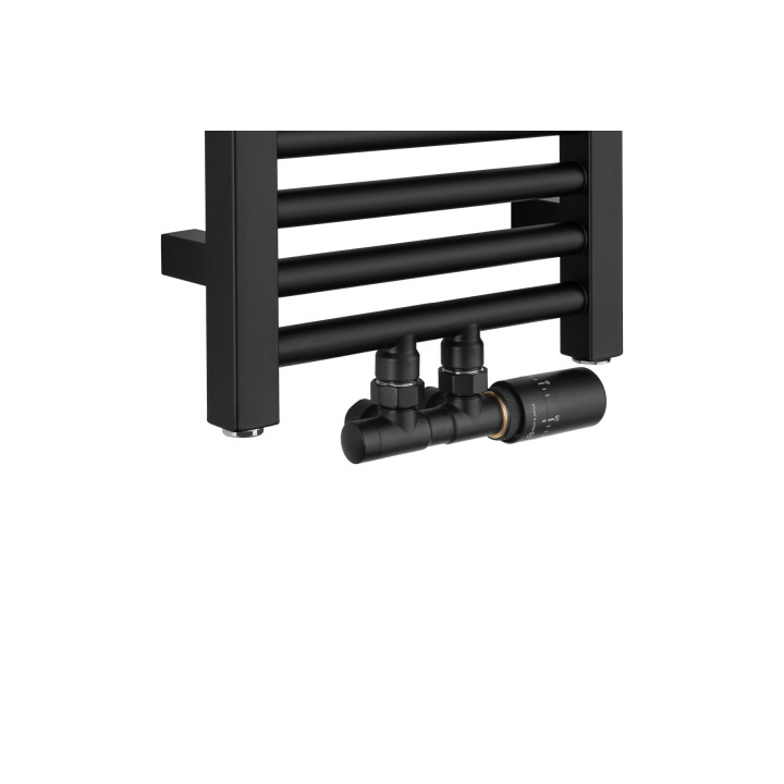 Grzejnik łazienkowy Freya 680x300 D50 czarny