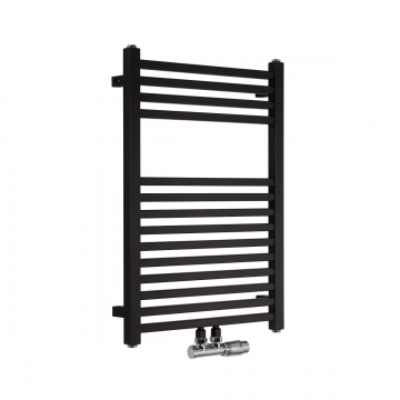 Nowoczesny grzejnik łazienkowy dekoracyjny Essence o wymiarach 70x50cm w kolorze czarnym matowym z podłączeniem dolnym środkowym o rozstawie 50mm oraz z zamontowanym zaworem zespolonym Multiflow chrom, figura kątowa prawa. 